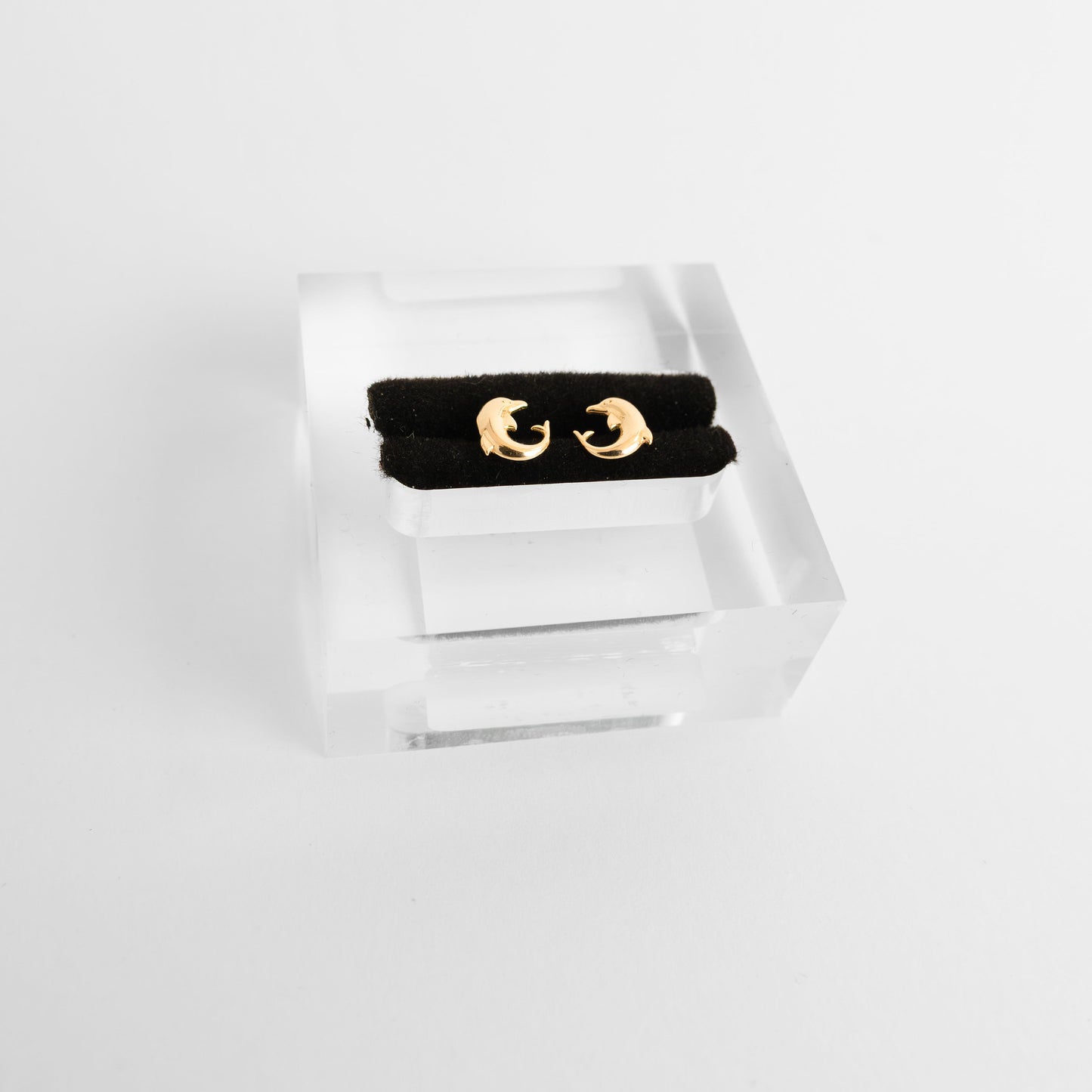 14K Gold Dolphin Earrings Gold