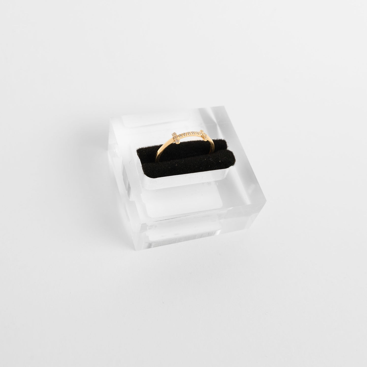 14 Gold Ring Lab Diamond In The Center