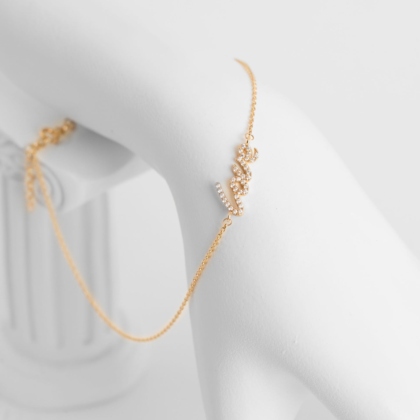 14K Gold Choker Love Shape