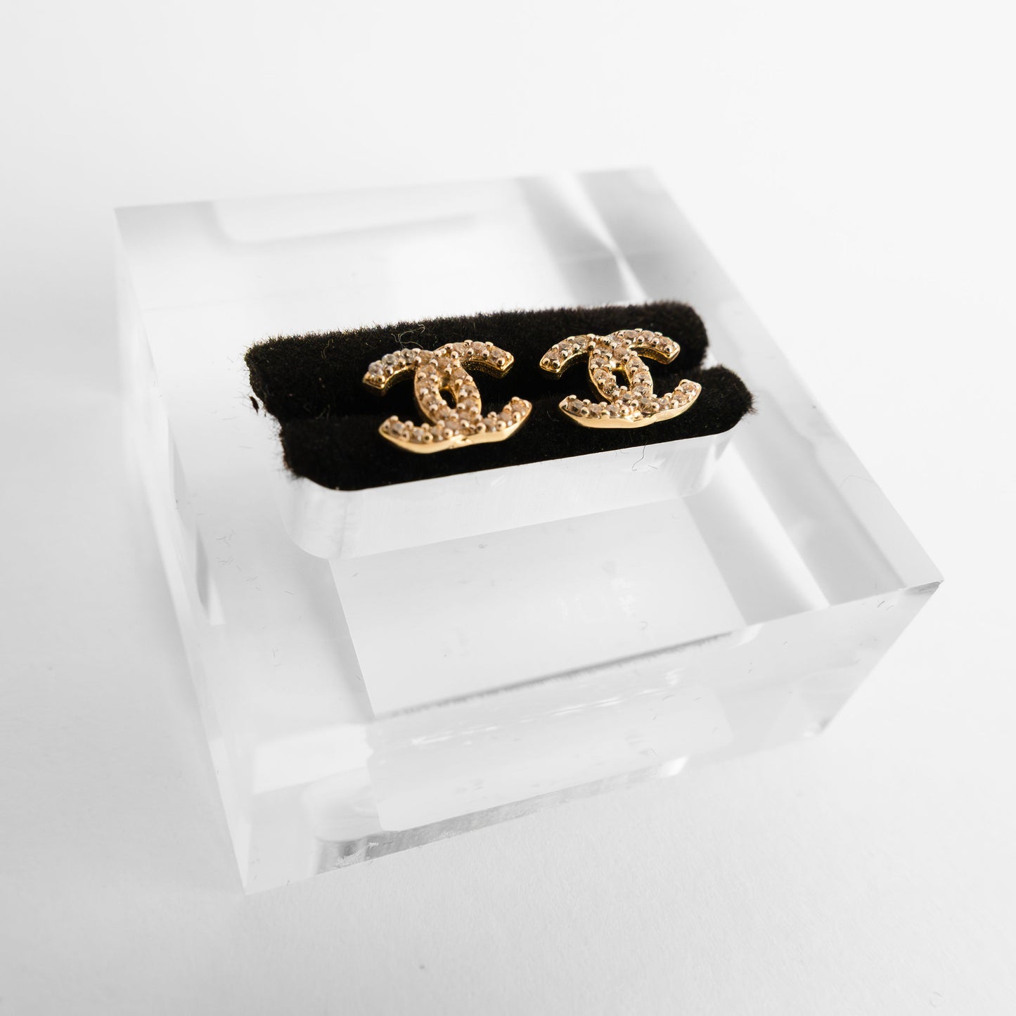 14k Gold Mini Channel Earrings Gold