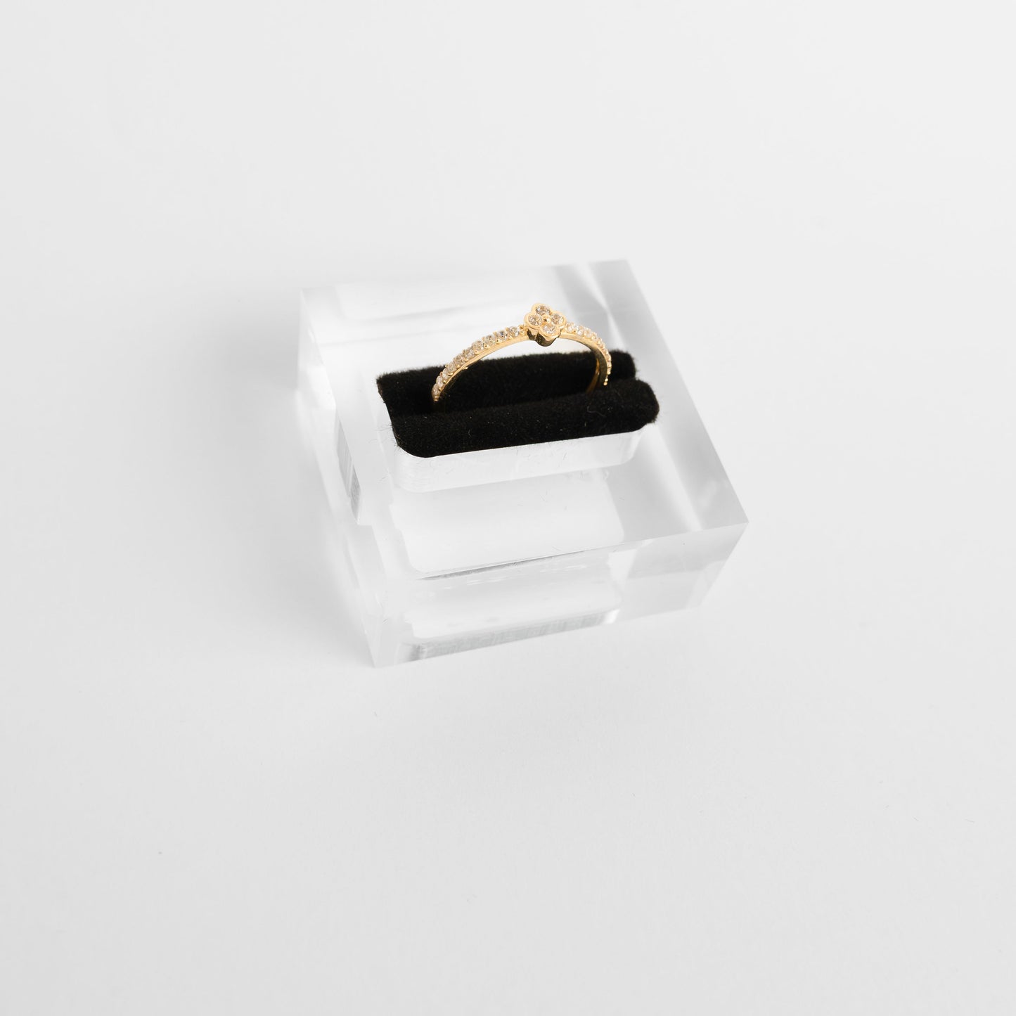 14K Gold Ring Lab Diamond Mini Clover