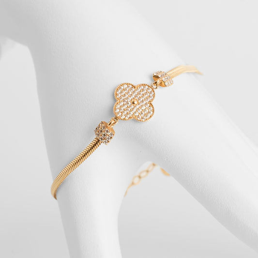 14k Gold Bracelets Clover shape with lab diamonds